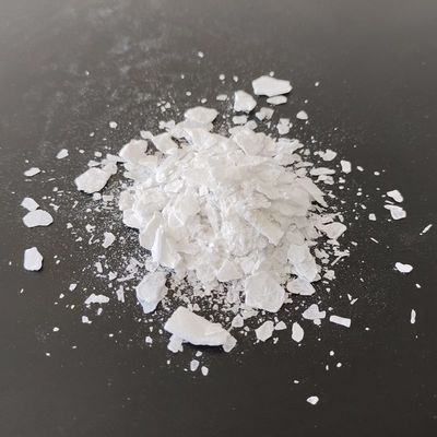 Colorless Anhydrous Magnesium Chloride Mgcl2 Powder Flakes  For Filling Fabric