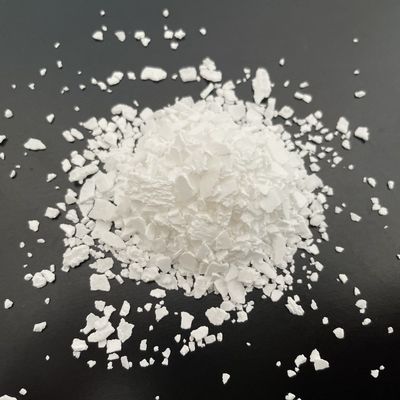 الغذاء الصف CaCl2 كلوريد الكالسيوم ثنائي الهيدرات تقشر أبيض 10043-52-4 25 كجم